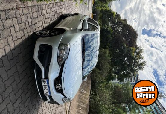 Autos - Toyota Etios 2021 Nafta 62051Km - En Venta