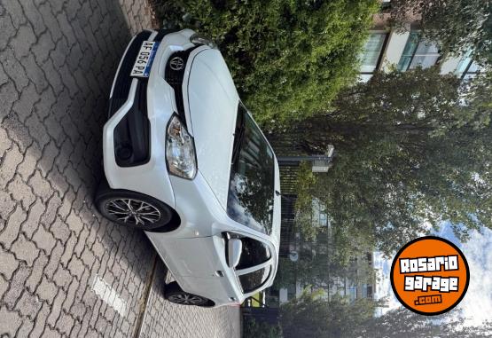Autos - Toyota Etios 2021 Nafta 62051Km - En Venta