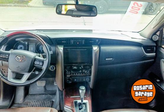 Camionetas - Toyota SW4 SRX 2018 Diesel 217000Km - En Venta