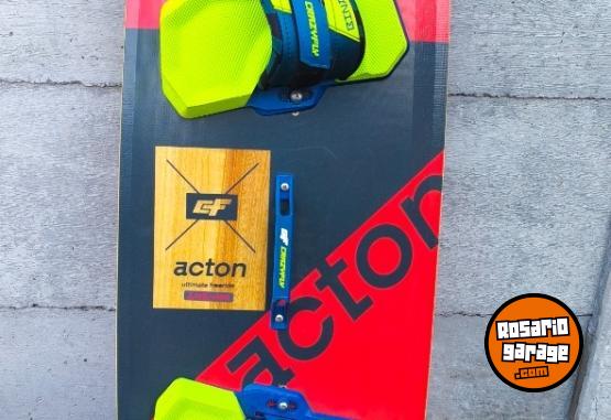 Deportes N&aacute;uticos - Tabla kitesurf Crazy Fly acton 2022 - En Venta