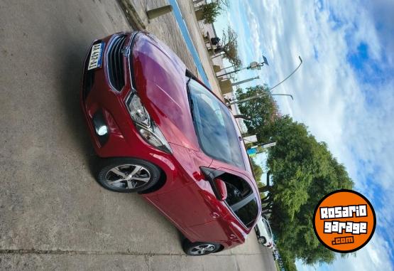 Autos - Chevrolet Onix 2016 Nafta 132000Km - En Venta