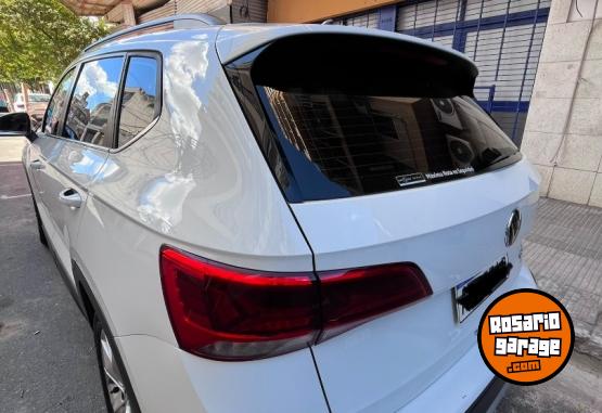 Autos - Volkswagen Taos 2024 Nafta 21000Km - En Venta