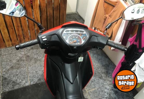 Motos - Honda Wave 2023 Nafta 4050Km - En Venta