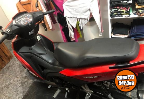 Motos - Honda Wave 2023 Nafta 4050Km - En Venta