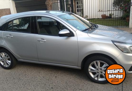 Autos - Chevrolet LT CON AGREGADO LLANTAS 2014 Nafta 128000Km - En Venta