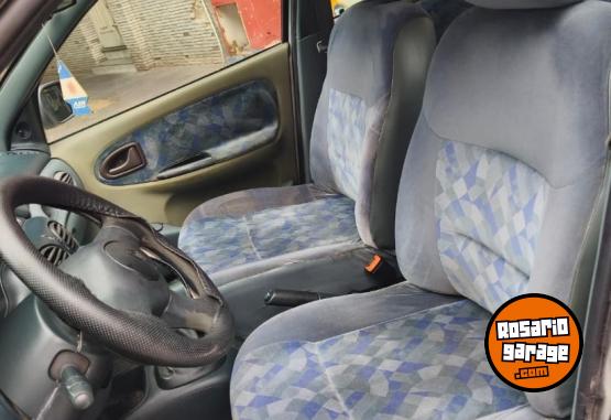 Autos - Renault Megane 1,9 d 1998 Diesel 258000Km - En Venta