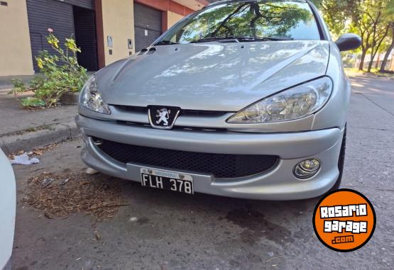 Autos - Peugeot 206 quicksilver 2006 Nafta 255000Km - En Venta