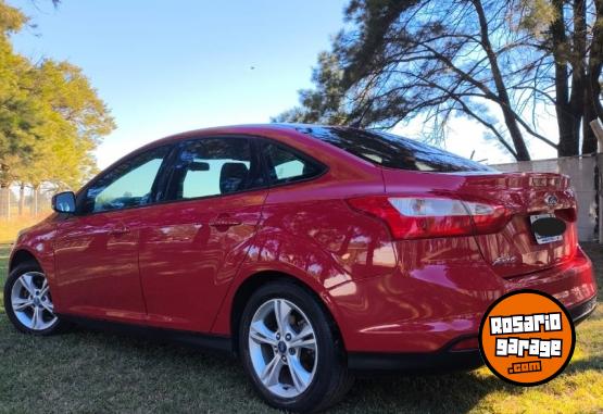 Autos - Ford FOCUS 2015 Nafta 140000Km - En Venta