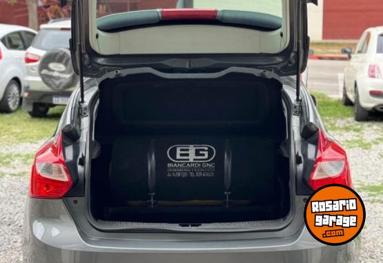 Autos - Ford FOCUS 2015 GNC 130000Km - En Venta