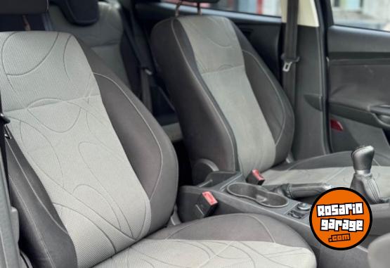 Autos - Ford FOCUS 2015 GNC 130000Km - En Venta