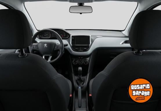 Autos - Peugeot 208 ALLURE TOUCHSCREEN 2015 Nafta 130000Km - En Venta