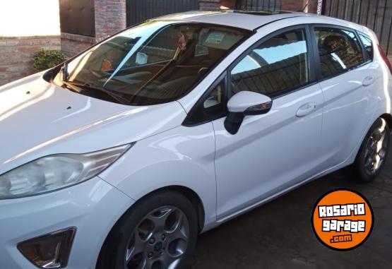 Autos - Ford Ford Fiesta Kinetic 2011 Nafta 130000Km - En Venta