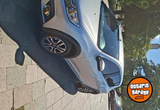 Autos - Renault Sandero intense cvt 2023 Nafta 53000Km - En Venta