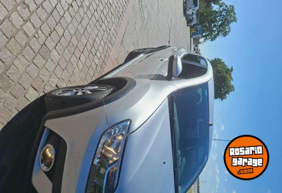 Autos - Renault Sandero intense cvt 2023 Nafta 53000Km - En Venta