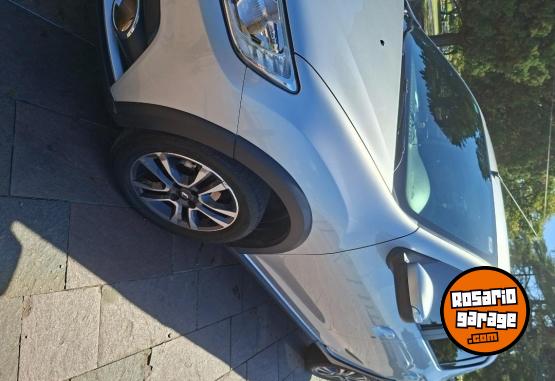 Autos - Renault Sandero intense cvt 2023 Nafta 53000Km - En Venta