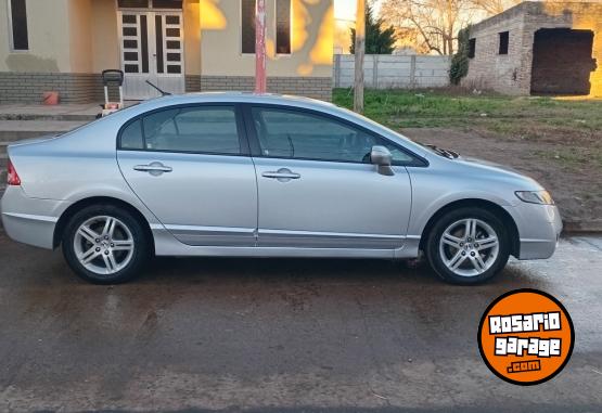 Autos - Honda Civic 2011 Nafta 259000Km - En Venta