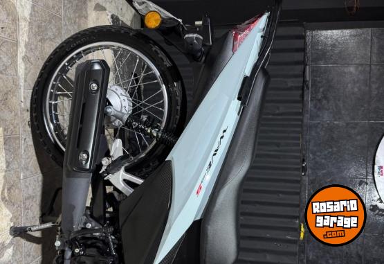 Motos - Honda New wave 2025 Nafta 2500Km - En Venta