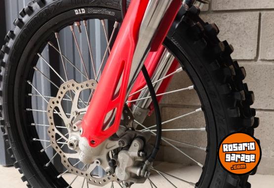 Motos - Honda crf 450r 2022 Nafta 36Km - En Venta
