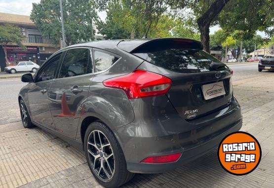 Autos - Ford Focus 2017 Nafta 70000Km - En Venta