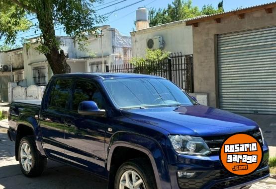Camionetas - Volkswagen Amarok v6 2023 Diesel 52000Km - En Venta