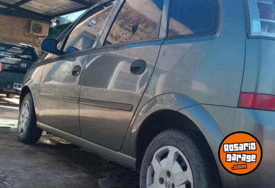 Autos - Chevrolet Meriva GL Plus 2012 Nafta 180000Km - En Venta
