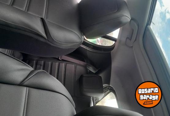 Autos - Peugeot 208 2022 Nafta 78000Km - En Venta