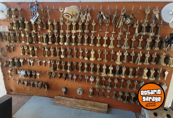 Herramientas - CERRAJERIA. VENDO, LIQUIDO POR VIAJE. - En Venta