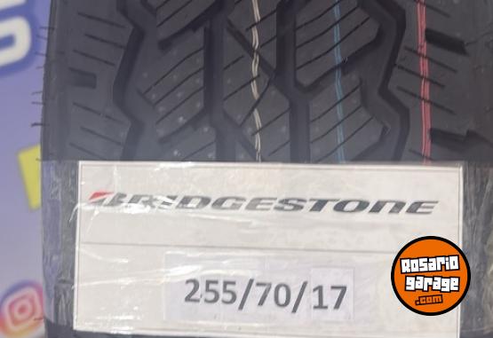 Accesorios para Autos - Neum�ticos BRIDGESTONE At - En Venta