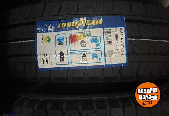 Accesorios para Autos - Goodeyear 205/75/16 - En Venta