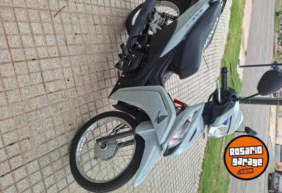 Motos - Honda Wave 2025 Nafta 4500Km - En Venta