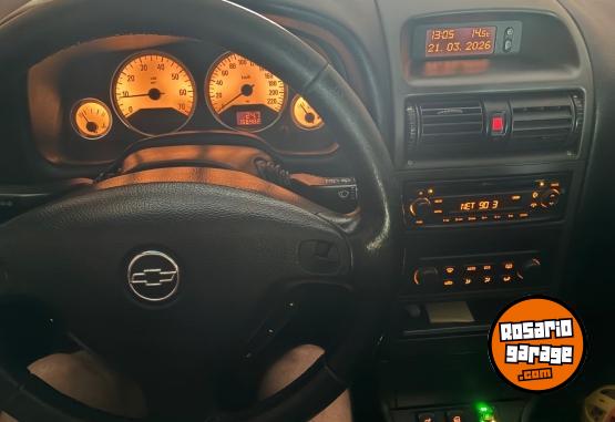 Autos - Chevrolet Astra 2011 GNC 167000Km - En Venta