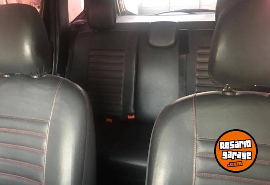 Camionetas - Renault DUSTER PRIVILEGE 2.0 2012 GNC 209000Km - En Venta