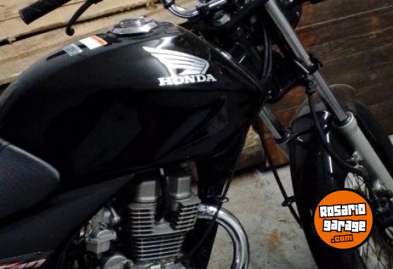 Motos - Honda Cg tit�n esd 150cc 2012 Nafta 42000Km - En Venta