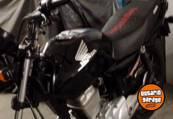 Motos - Honda Cg tit�n esd 150cc 2012 Nafta 42000Km - En Venta