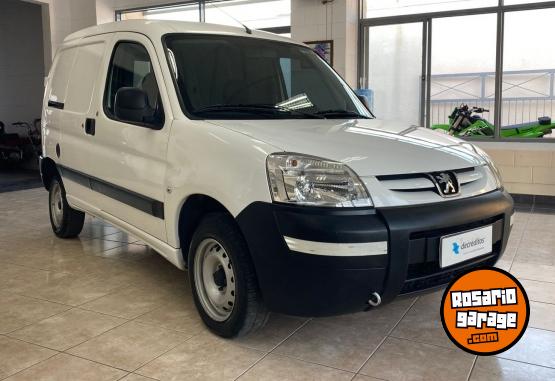 Utilitarios - Peugeot PARTNER FURGON 2020 Diesel 99650Km - En Venta