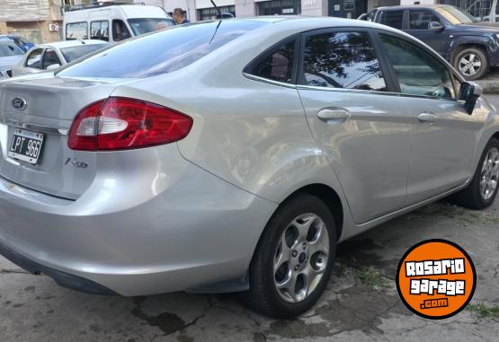 Autos - Ford Fiesta 2012 Nafta 98000Km - En Venta