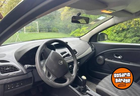 Autos - Renault fluence 2011 Nafta 200000Km - En Venta
