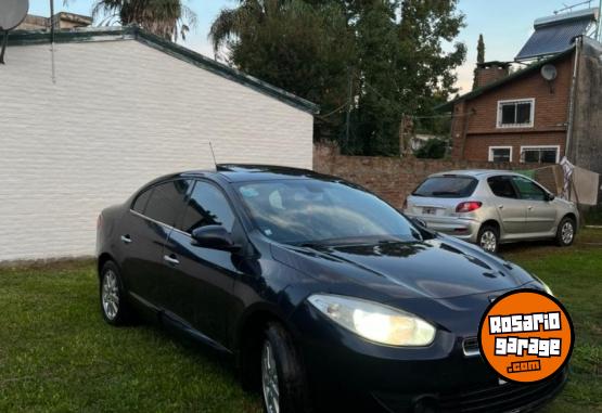 Autos - Renault fluence 2011 Nafta 200000Km - En Venta