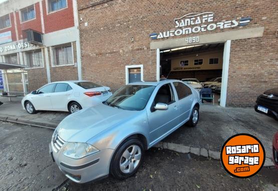 Autos - Volkswagen Bora 2011 Nafta  - En Venta