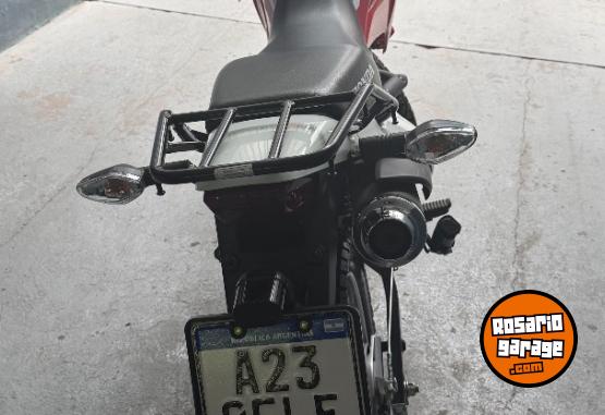 Motos - Honda Xr150 2024 Nafta 1800Km - En Venta
