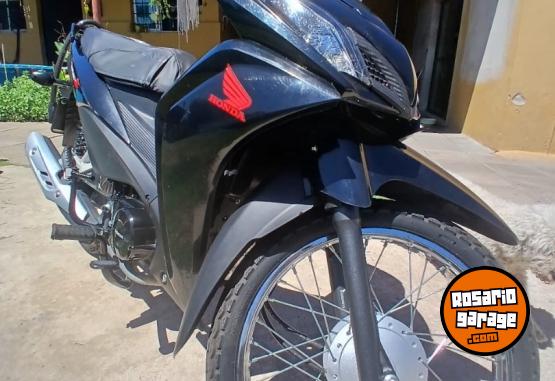 Motos - Honda Wave 2023 Nafta 5700Km - En Venta