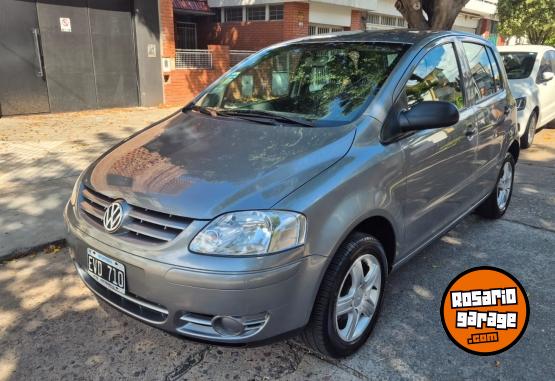 Autos - Volkswagen Fox 2005 1.6 impecable es 2005 Nafta 150000Km - En Venta