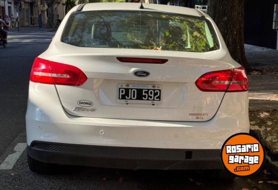 Autos - Ford Focus se plus 2015 Nafta 116000Km - En Venta
