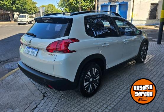Autos - Peugeot 2008 FELINE 1.6 VTI 2017 Nafta 90000Km - En Venta