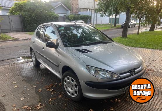 Autos - Peugeot 206 generation 2009 Nafta 156000Km - En Venta