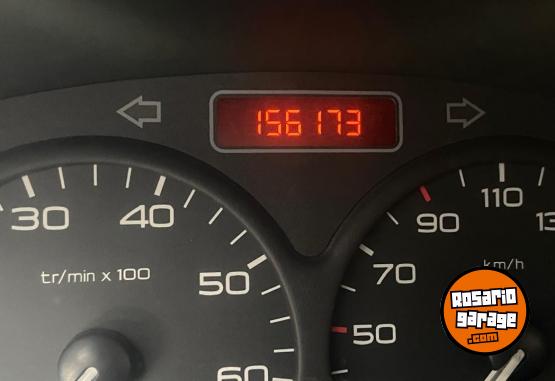 Autos - Peugeot 206 generation 2009 Nafta 156000Km - En Venta