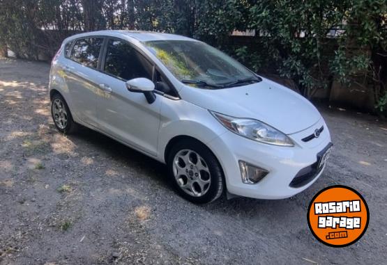 Autos - Ford FIESTA TITANIUM KD 1.6 2013 Nafta 105000Km - En Venta