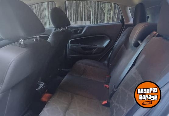 Autos - Ford FIESTA TITANIUM KD 1.6 2013 Nafta 105000Km - En Venta