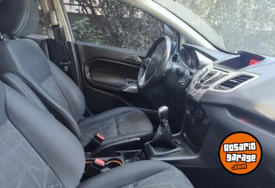 Autos - Ford FIESTA TITANIUM KD 1.6 2013 Nafta 105000Km - En Venta