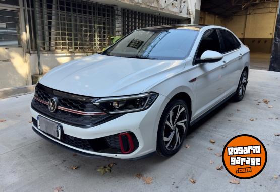 Autos - Volkswagen Vento GLI 2023 Nafta 119000Km - En Venta